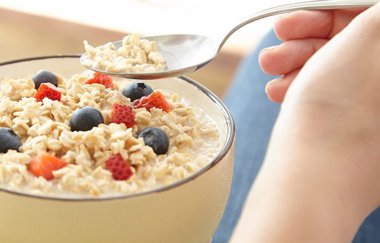 Copos de avena con leche
